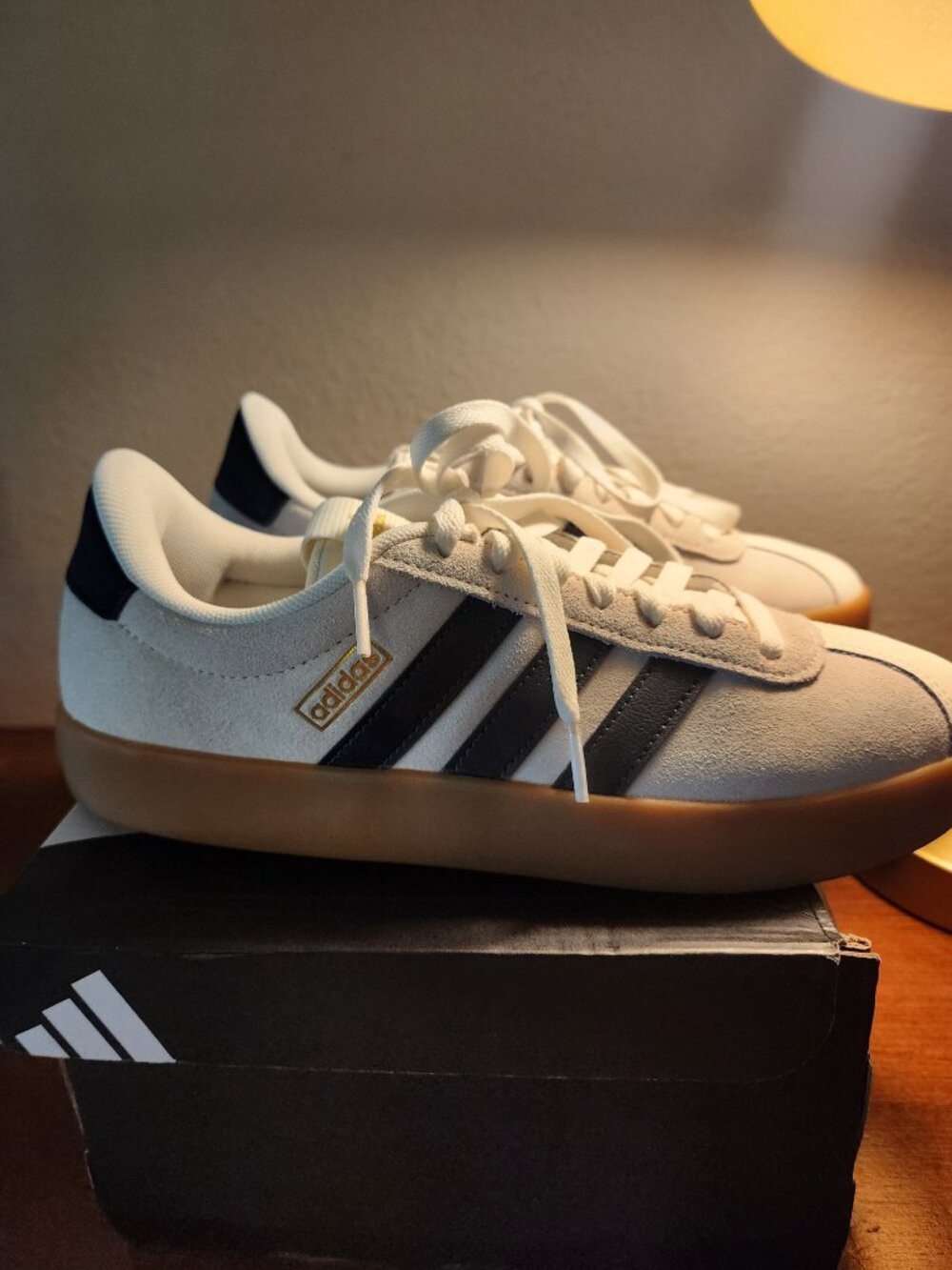 Womens Adidas VL Court 3.0 OWHITE/GRESIX/GOLDMT US Size 9